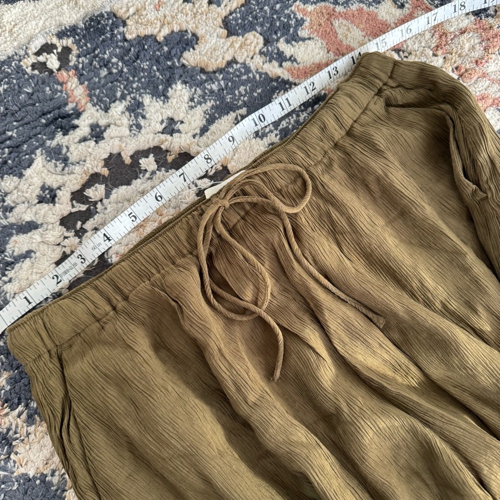 Abercrombie & Fitch Olive Wide-Leg Drawstring Pants - Picture 8 of 9